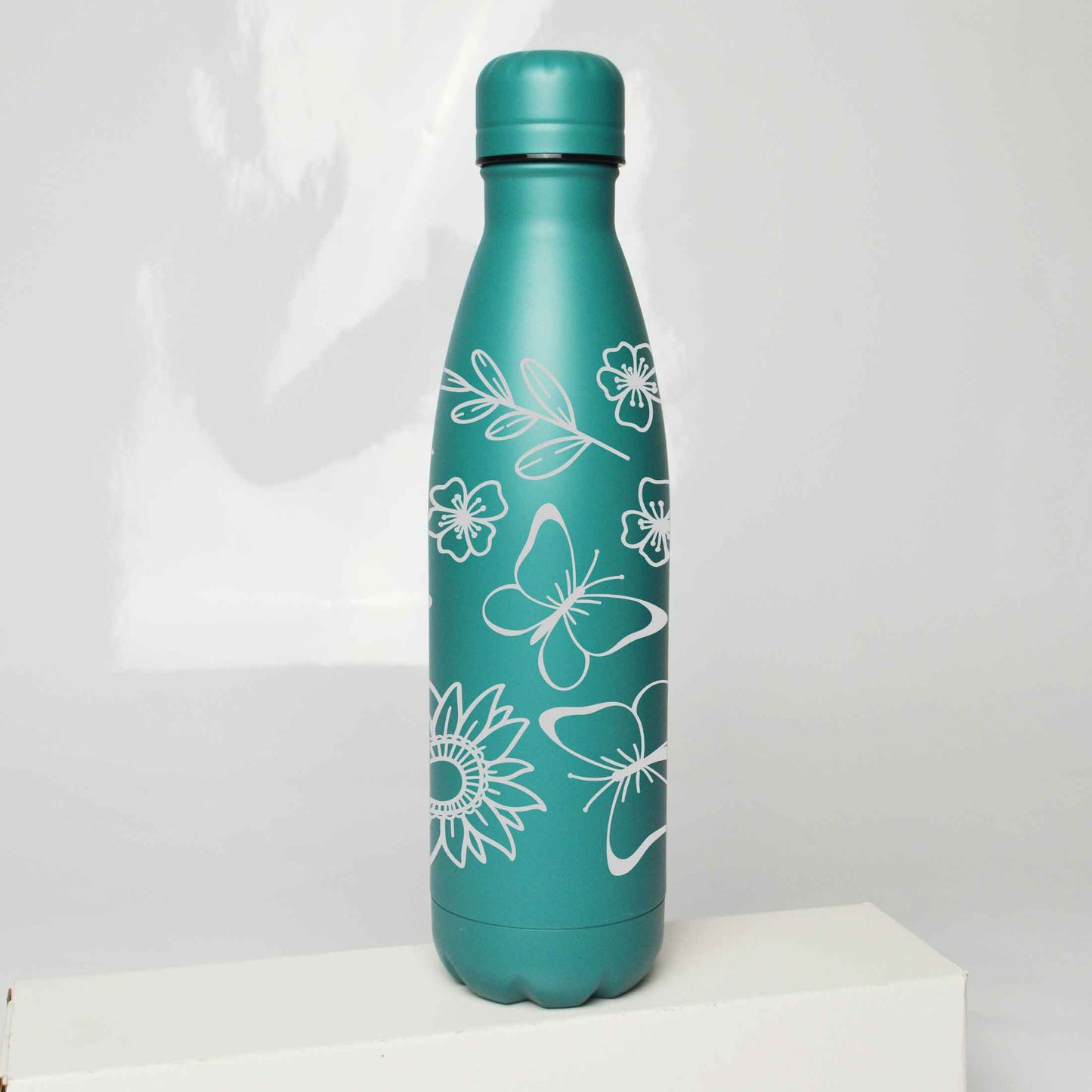 Floral Butterflies Stainless Steel Thermos Bottle – 500ml BPA-Free Insulated Flask