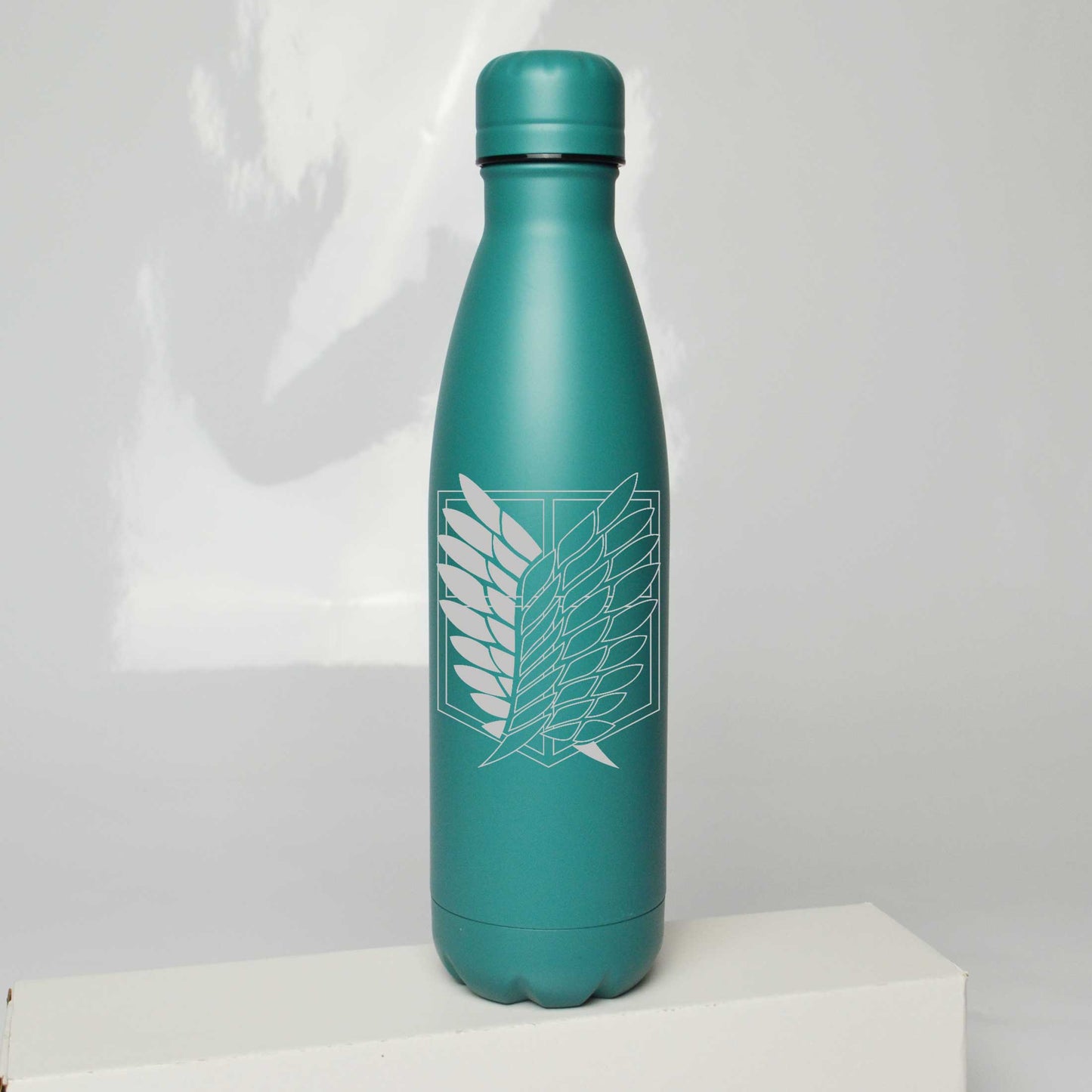 Wings of Freedom Anime Water Bottle 500ml Recon Corps - FLUX DESIGNS
